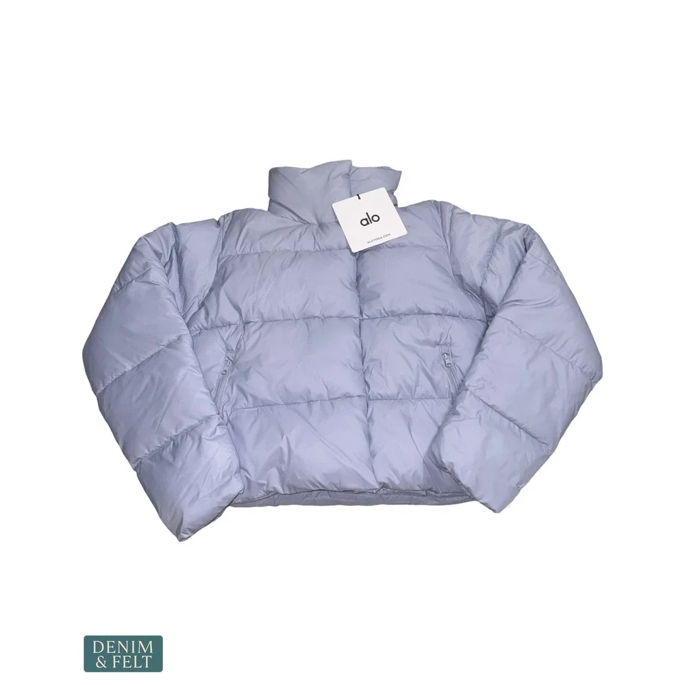 NEW Alo Yoga Gold Rush Puffer Winter‎ Frost Cropped Cloudcore Jacket XS Blue